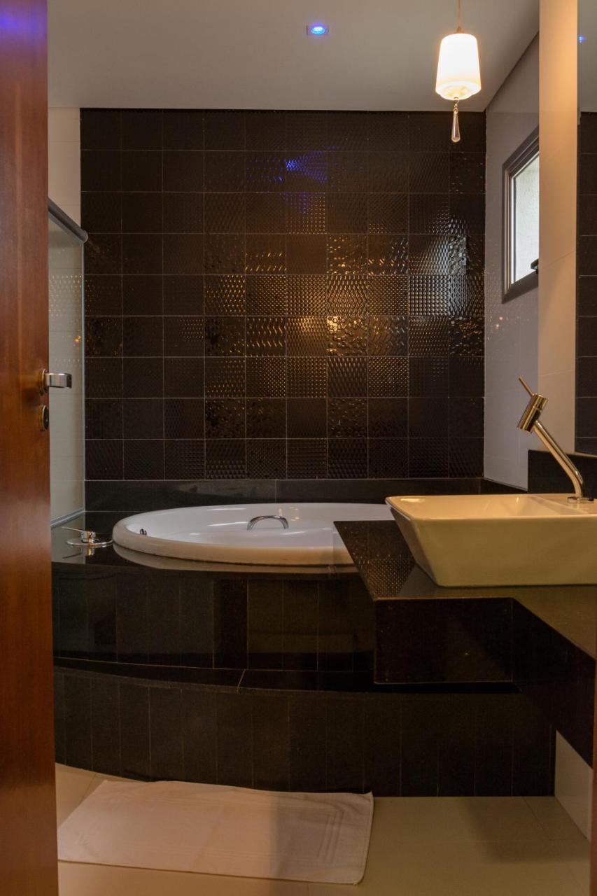 Lindoya Hotel Catalão Extérieur photo