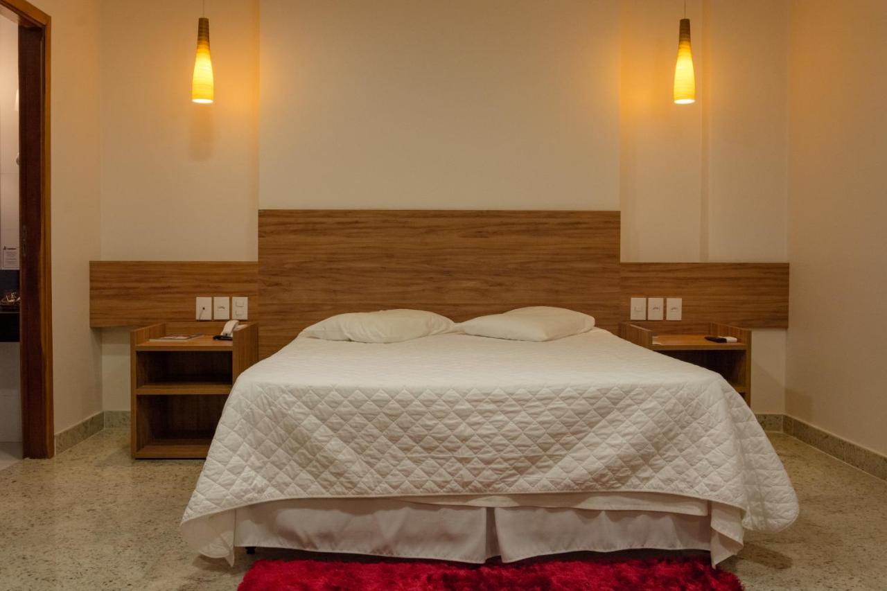 Lindoya Hotel Catalão Extérieur photo
