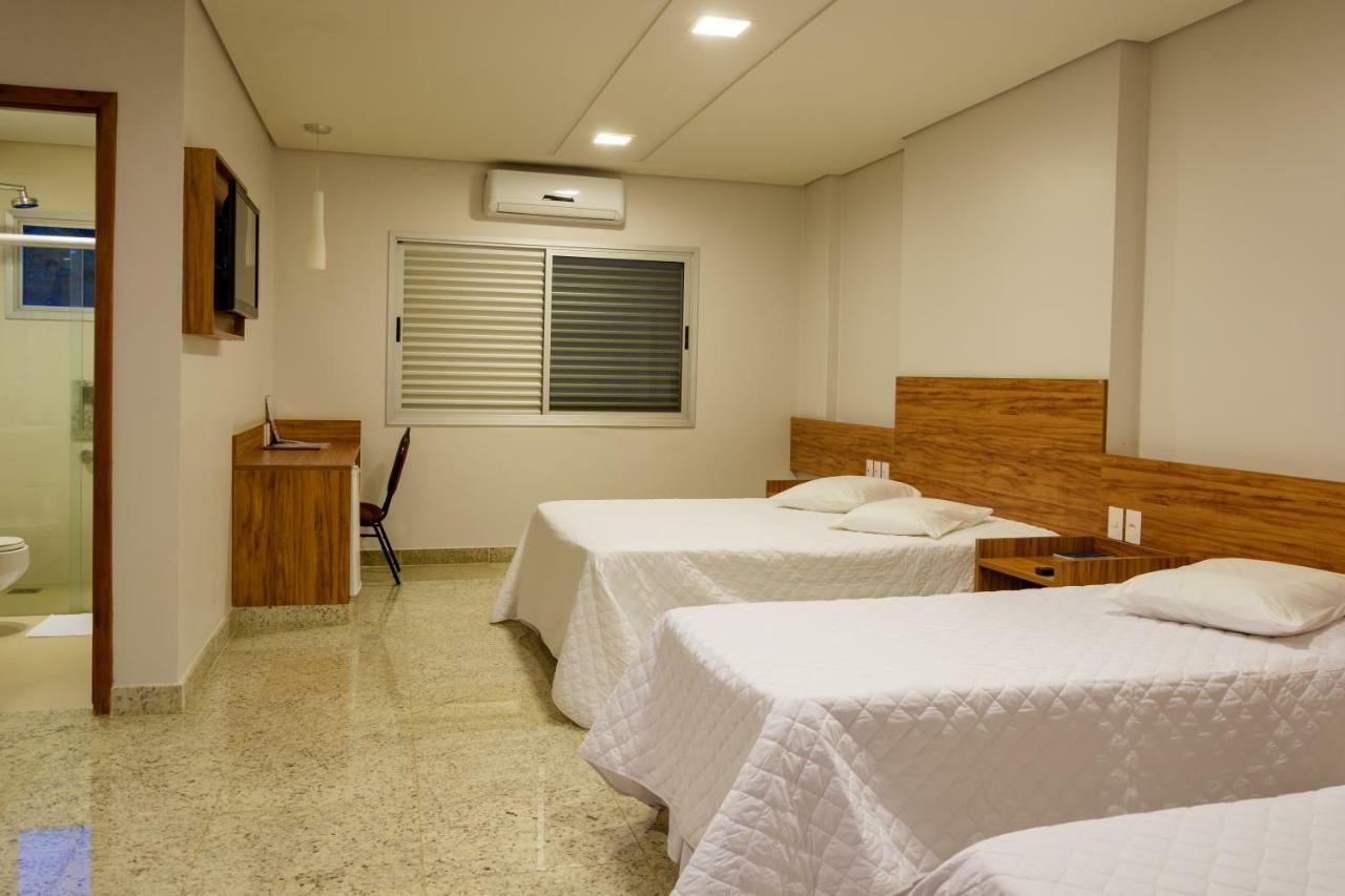 Lindoya Hotel Catalão Extérieur photo